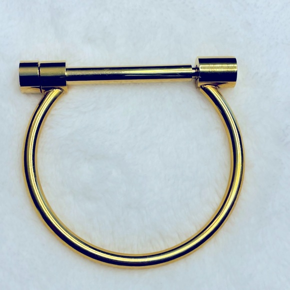 Kinsley Armelle Gold Bracelet (Locking Bar) - Picture 1 of 5